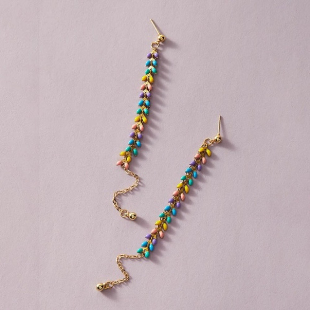 Rainbow dangle - Picture 2 of 3